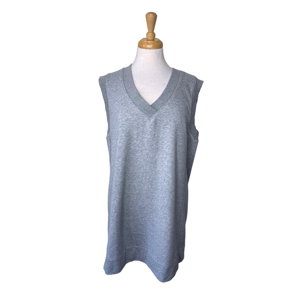 Vuori Sedona Vest Dress Light Heather Gray Style VW623 Size Medium
